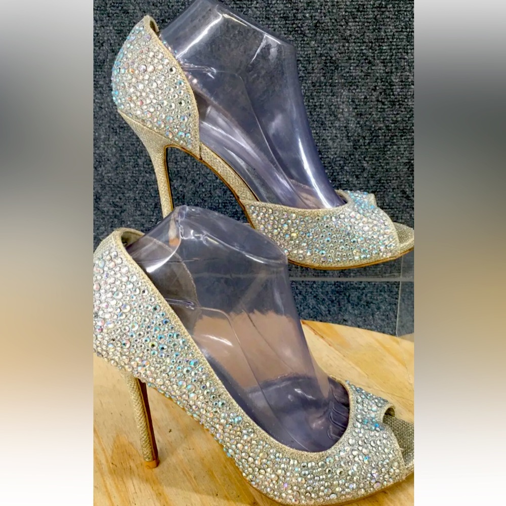 Women’s Sparkly Rhinestone Peep Toe Heels with Claire’s Sparkly Clutch/Purse